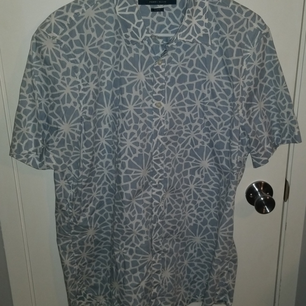 Nwot Perry Ellis slim fit dress shirt